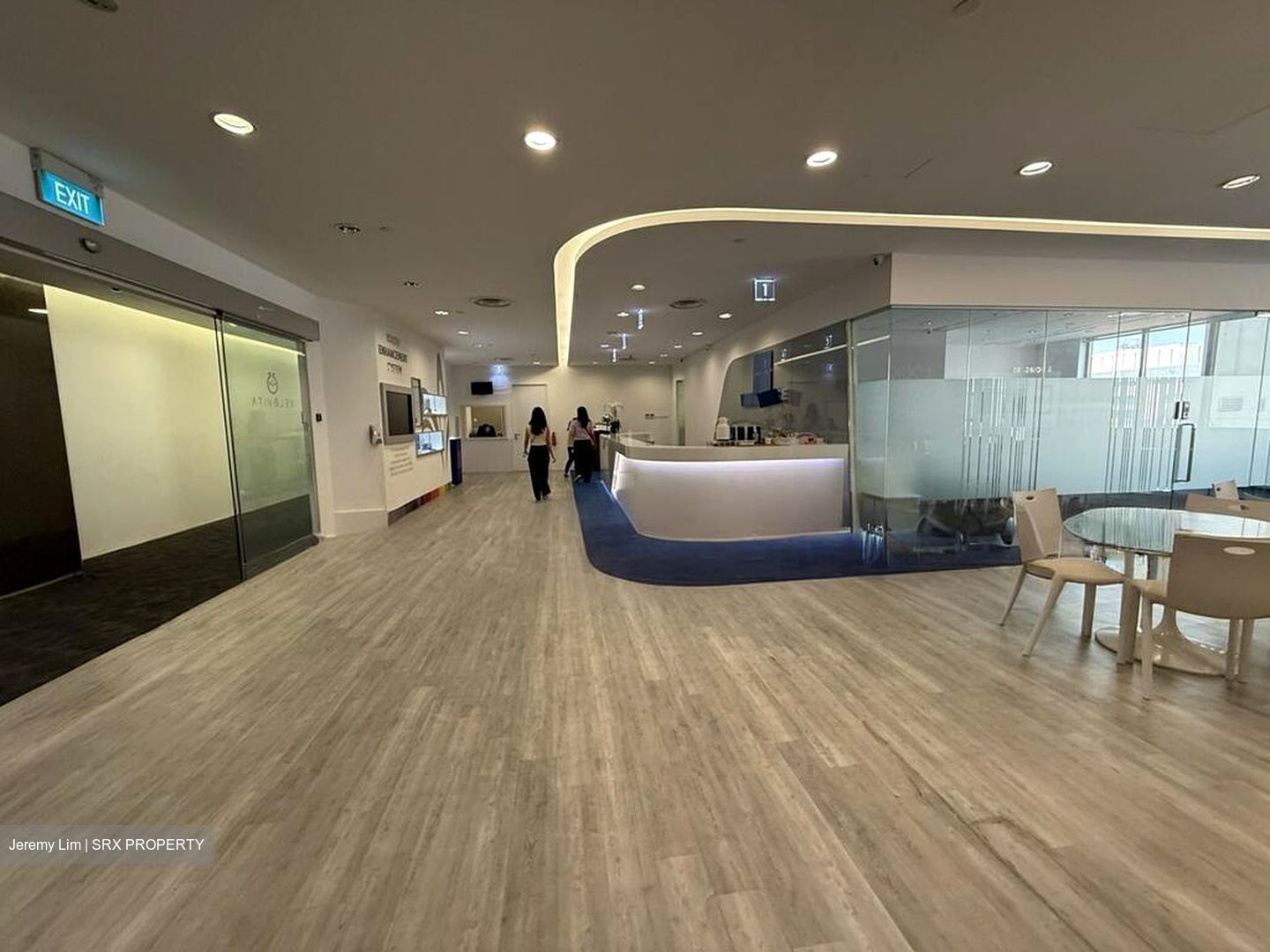 Somerset MRT (D9), Office #498102311